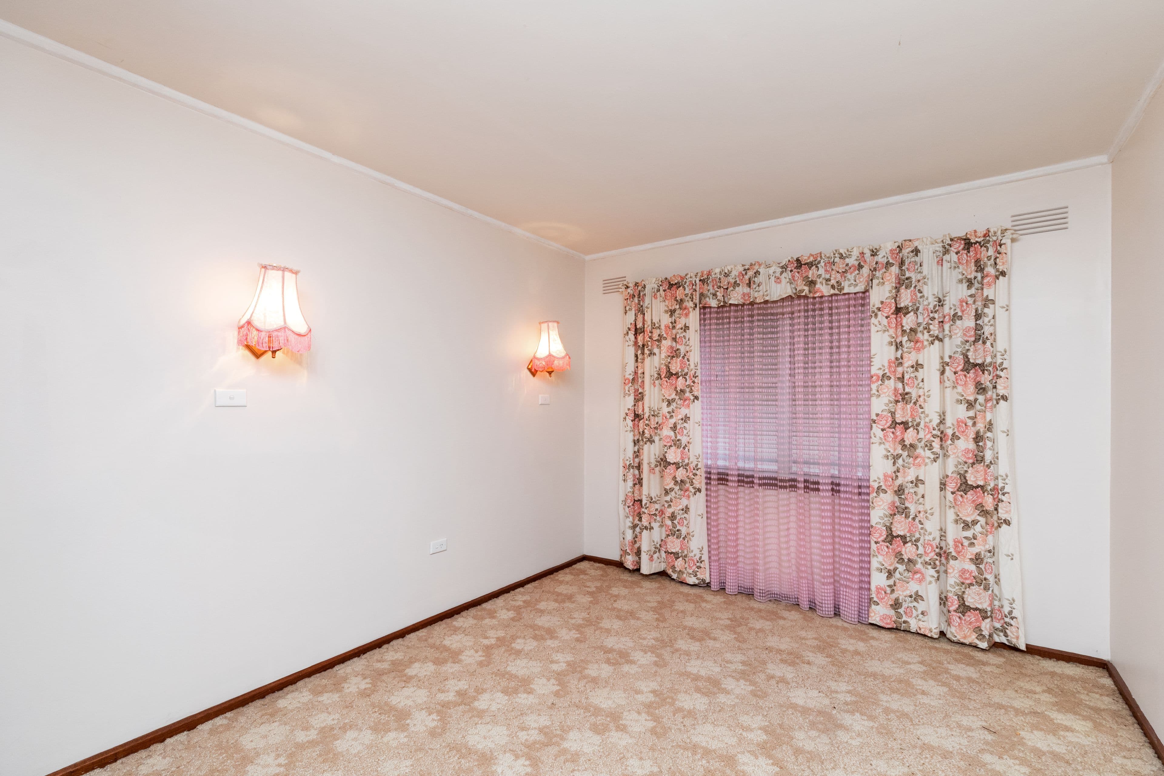 83 Leavenworth Drive, Tolland NSW 2650, Tolland - Thumbnail 4