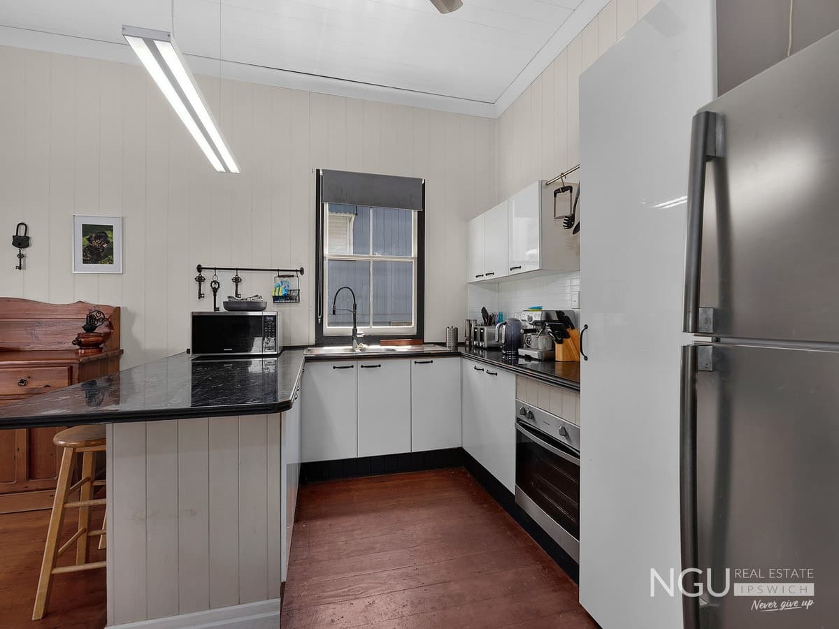 28 Park Street, Ipswich QLD 4305, Ipswich - Thumbnail 5