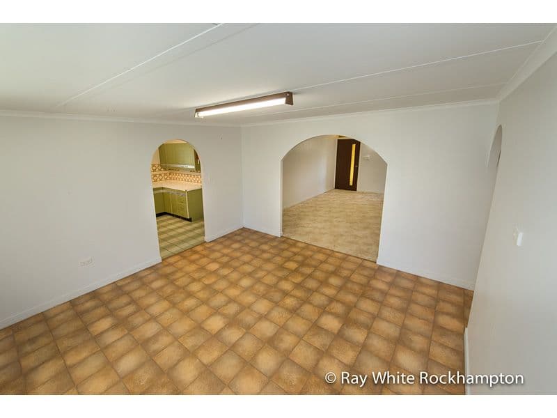 20 Geaney Street, NORMAN GARDENS QLD 4701, Norman Gardens - Thumbnail 3