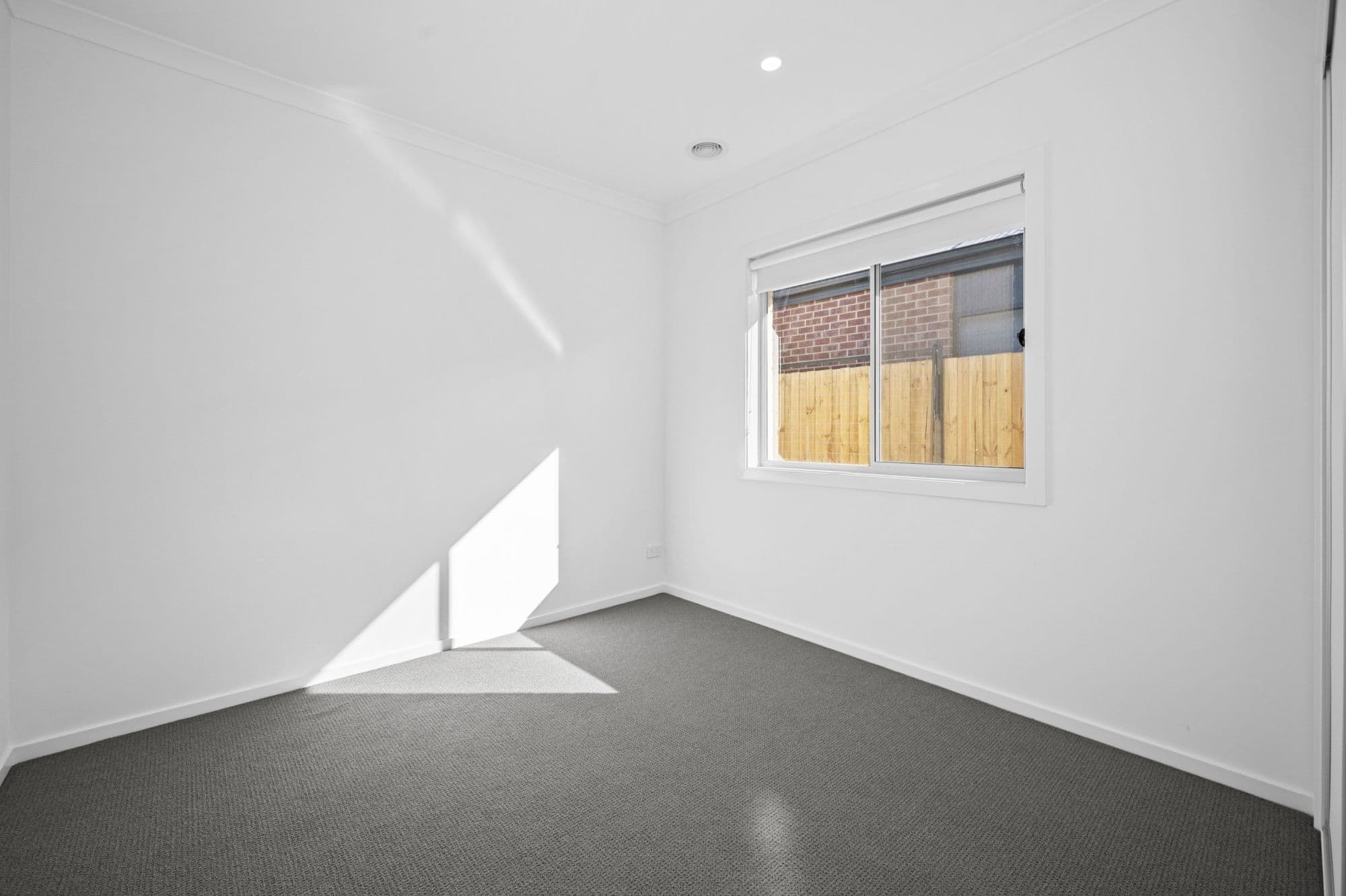 6 Helenic Drive, Greenvale VIC 3059, Greenvale - Thumbnail 7