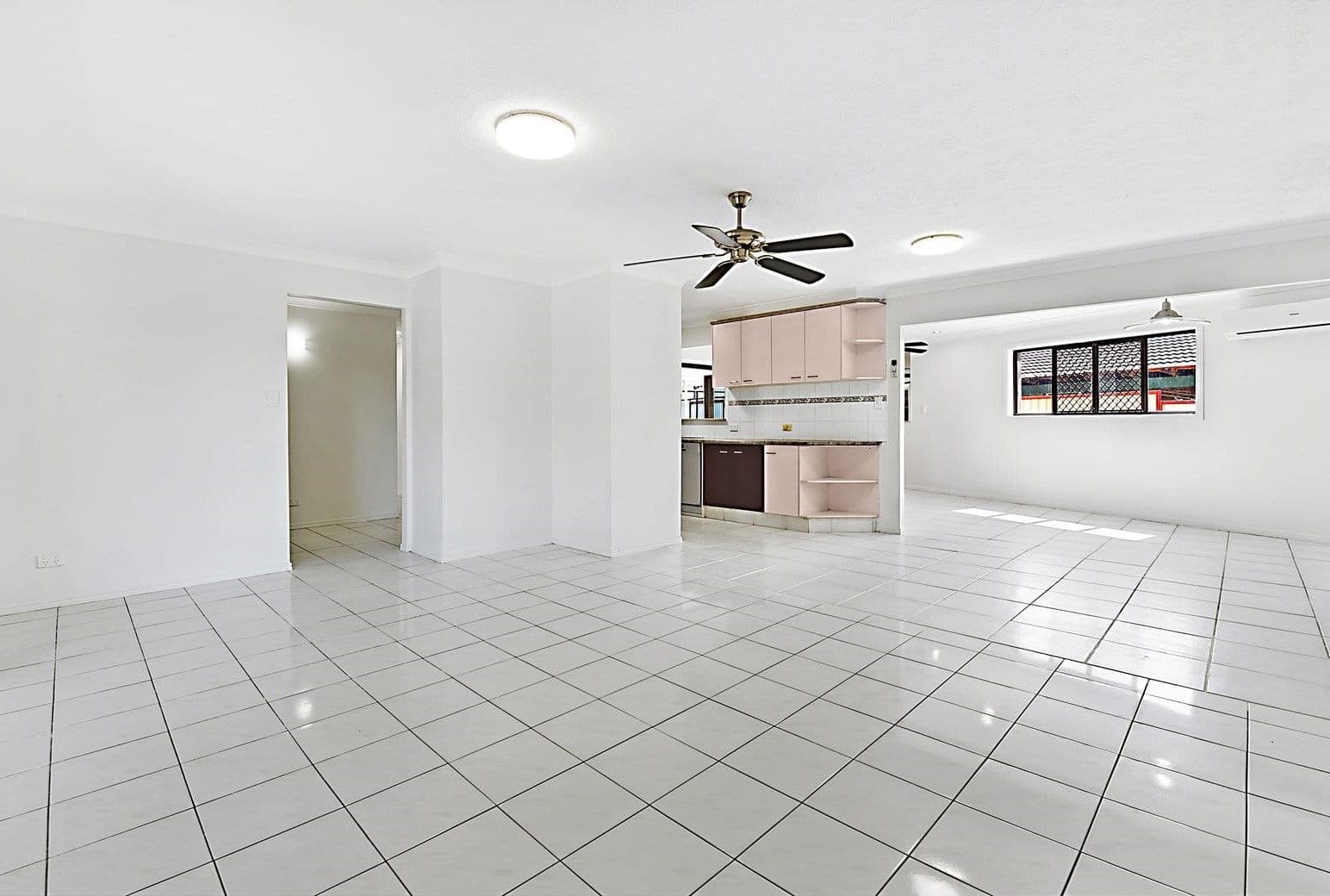 20 Pappas Way, Carrara QLD 4211, Carrara - Thumbnail 6