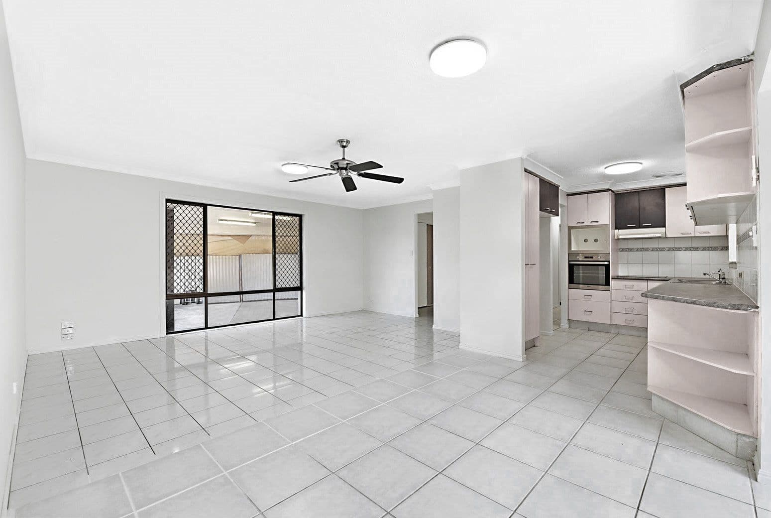 20 Pappas Way, Carrara QLD 4211, Carrara - Thumbnail 7