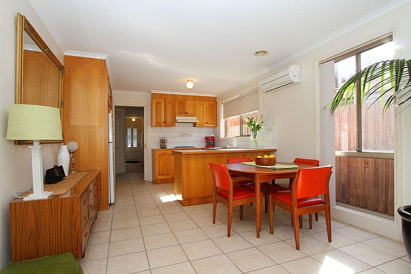 11 Bentley Way, MILL PARK VIC 3082, Mill Park - Thumbnail 3