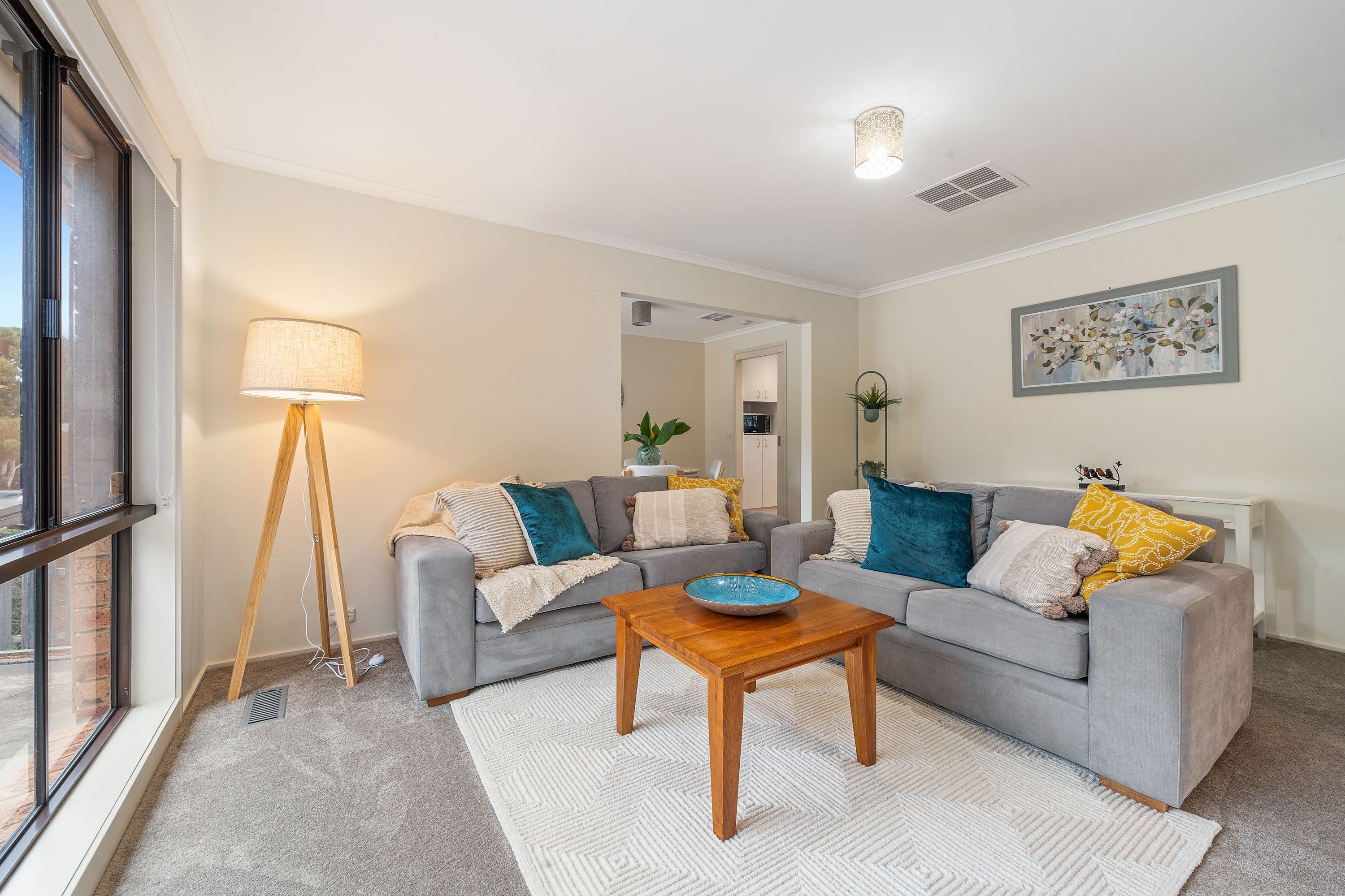 31 Casey Crescent, Calwell ACT 2905, Calwell - Thumbnail 2