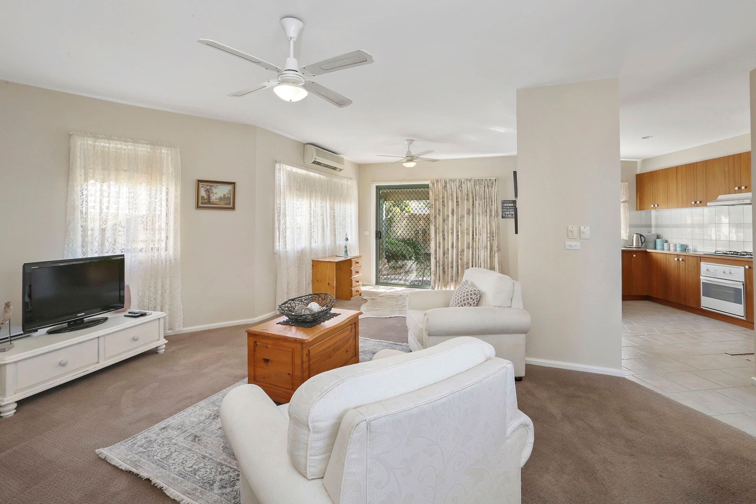 17 Merlin Crescent, Corio VIC 3214, Corio - Thumbnail 2