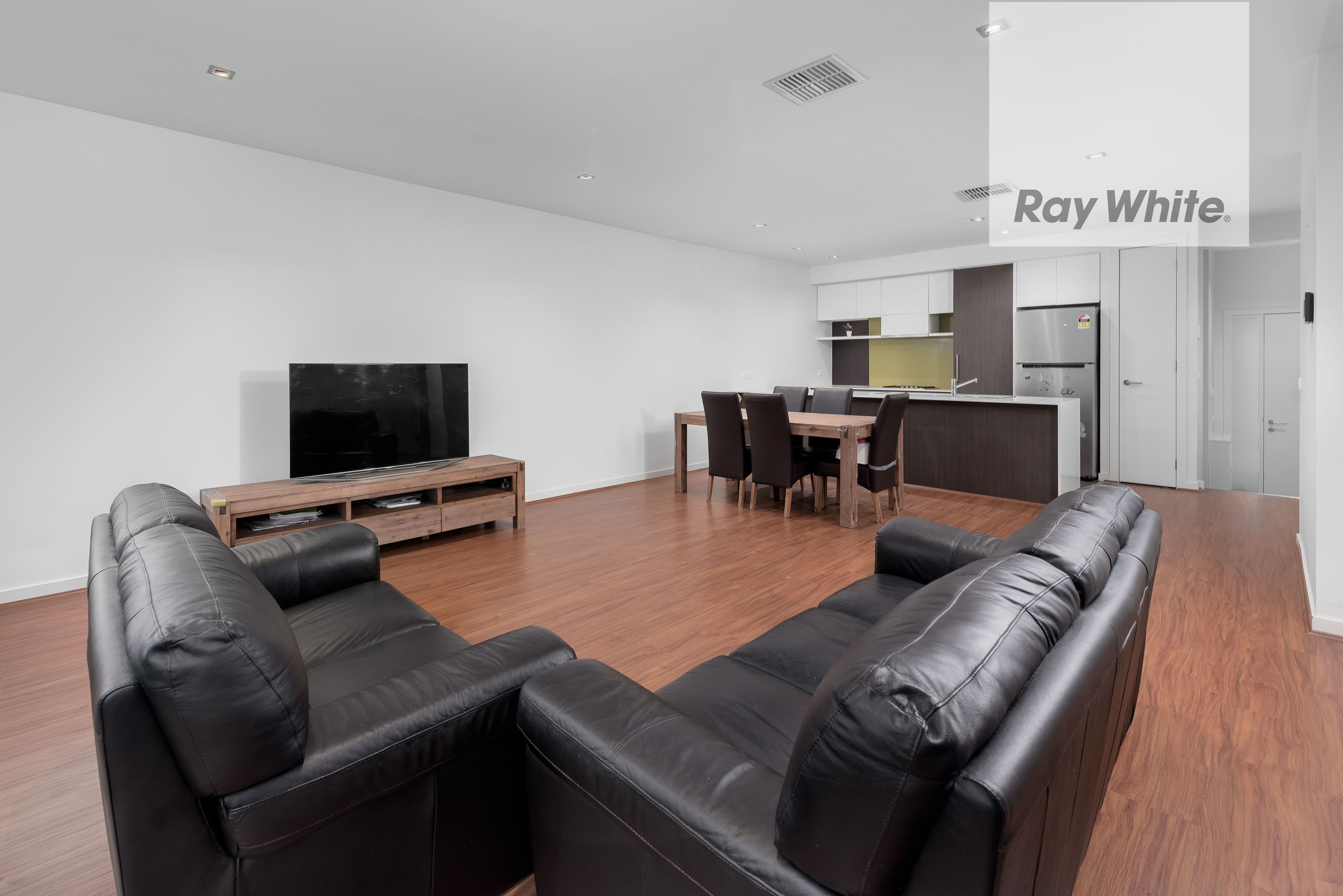 36 Ormond Boulevard, Bundoora VIC 3083, Bundoora - Thumbnail 4