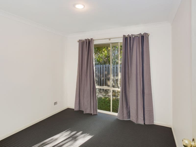 16 Henry Street, Coomera QLD 4209, Coomera - Thumbnail 3