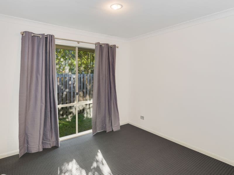 16 Henry Street, Coomera QLD 4209, Coomera - Thumbnail 4