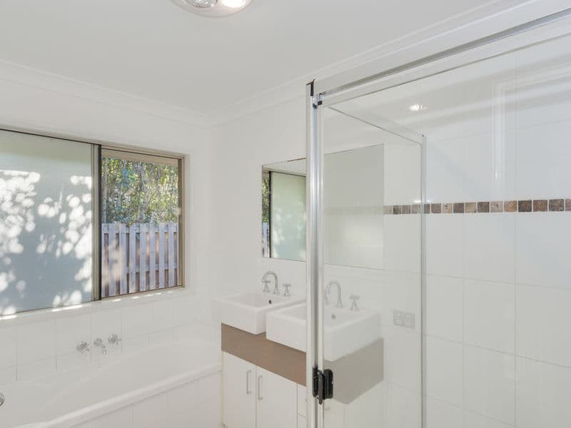 16 Henry Street, Coomera QLD 4209, Coomera - Thumbnail 5