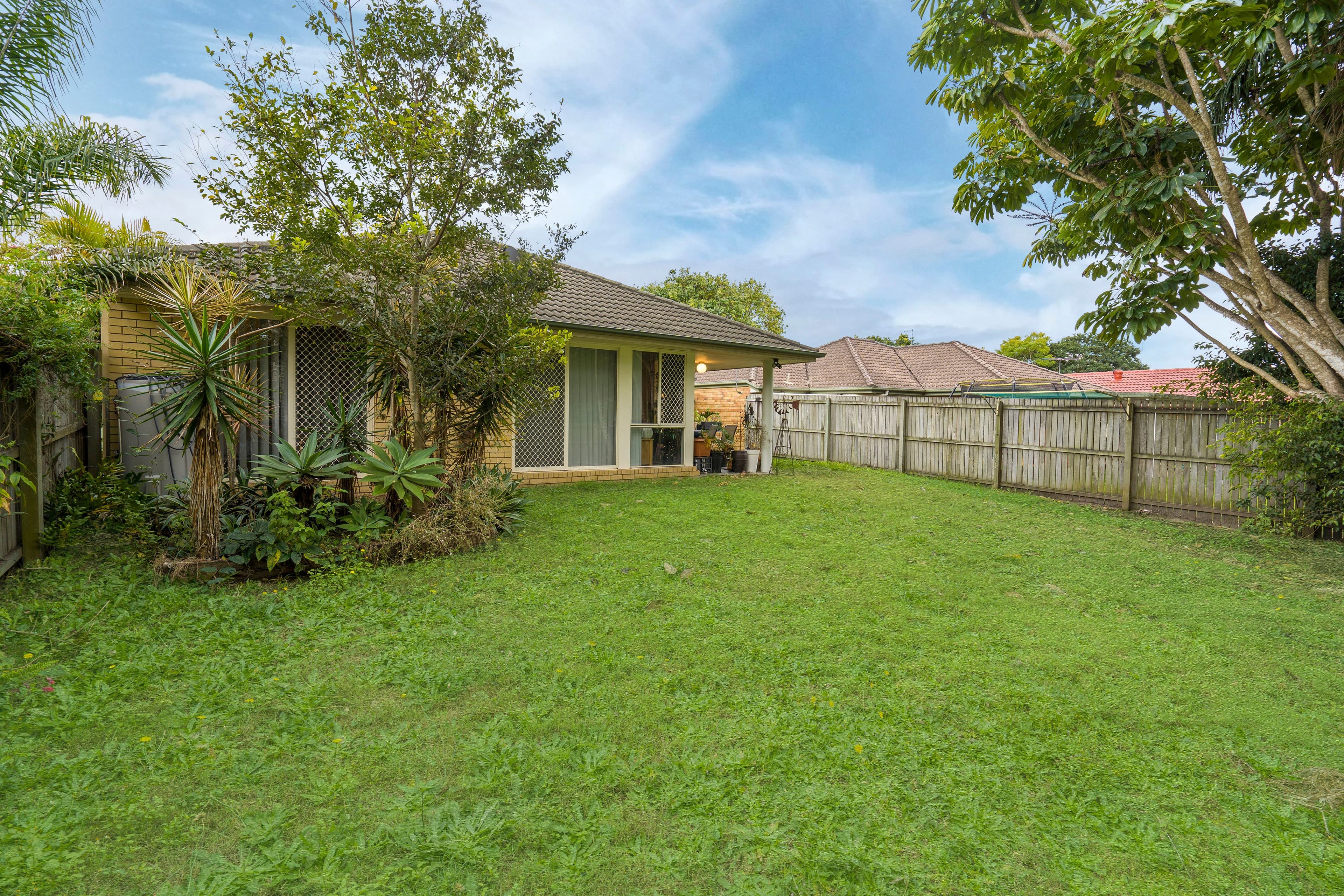 29 Greenlaw Place, Eight Mile Plains QLD 4113, Eight Mile Plains - Thumbnail 2