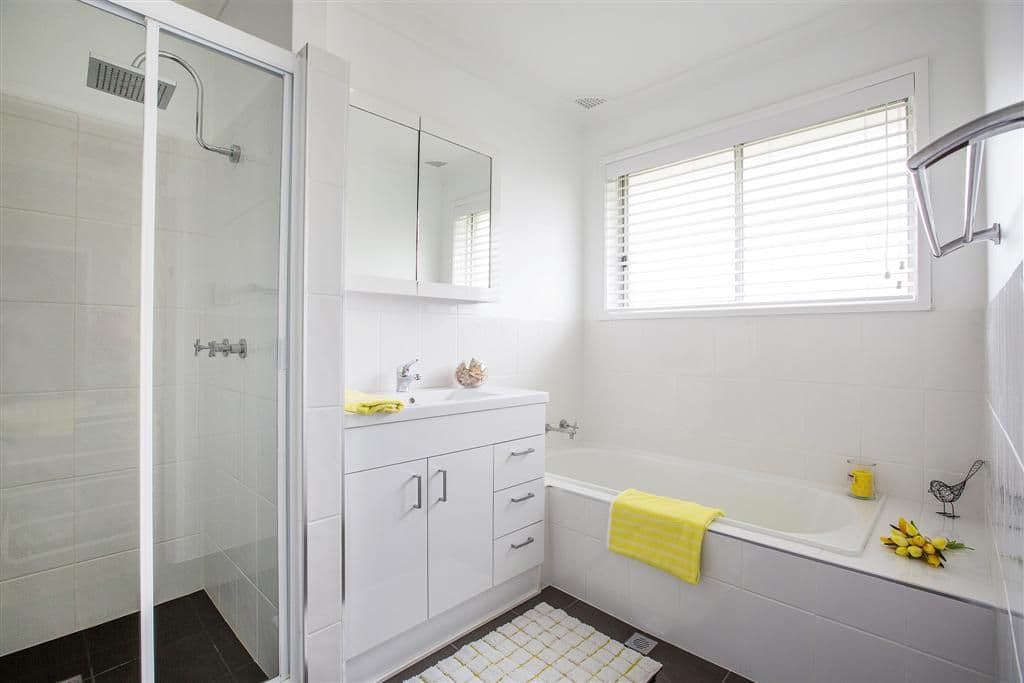 7 Alkemade Drive, Melton VIC 3337, Melton - Thumbnail 6