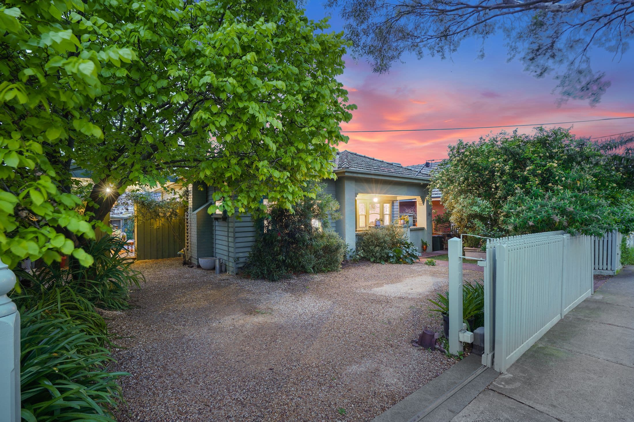 126 Munro Street, Coburg VIC 3058, Coburg - Thumbnail 2