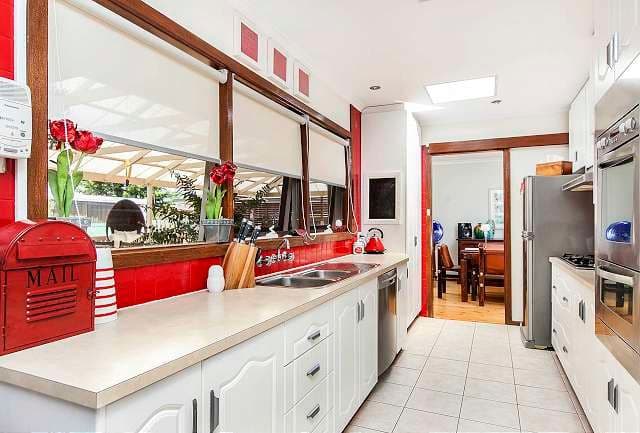 8 Windermere Avenue, WEST LAKES SA 5021, West Lakes - Thumbnail 2