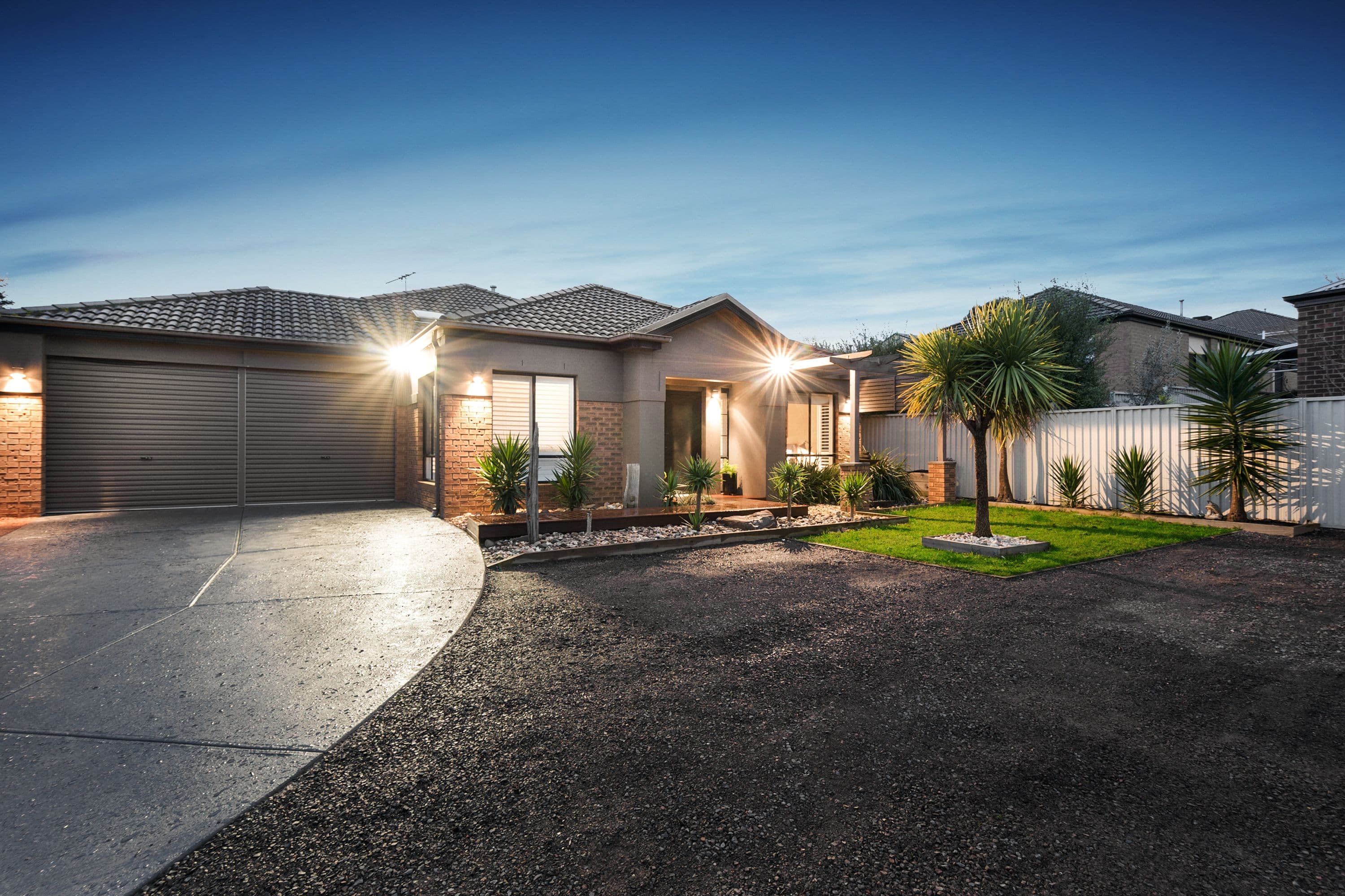 4 Jardine Court, Pakenham VIC 3810, Pakenham - Thumbnail 2