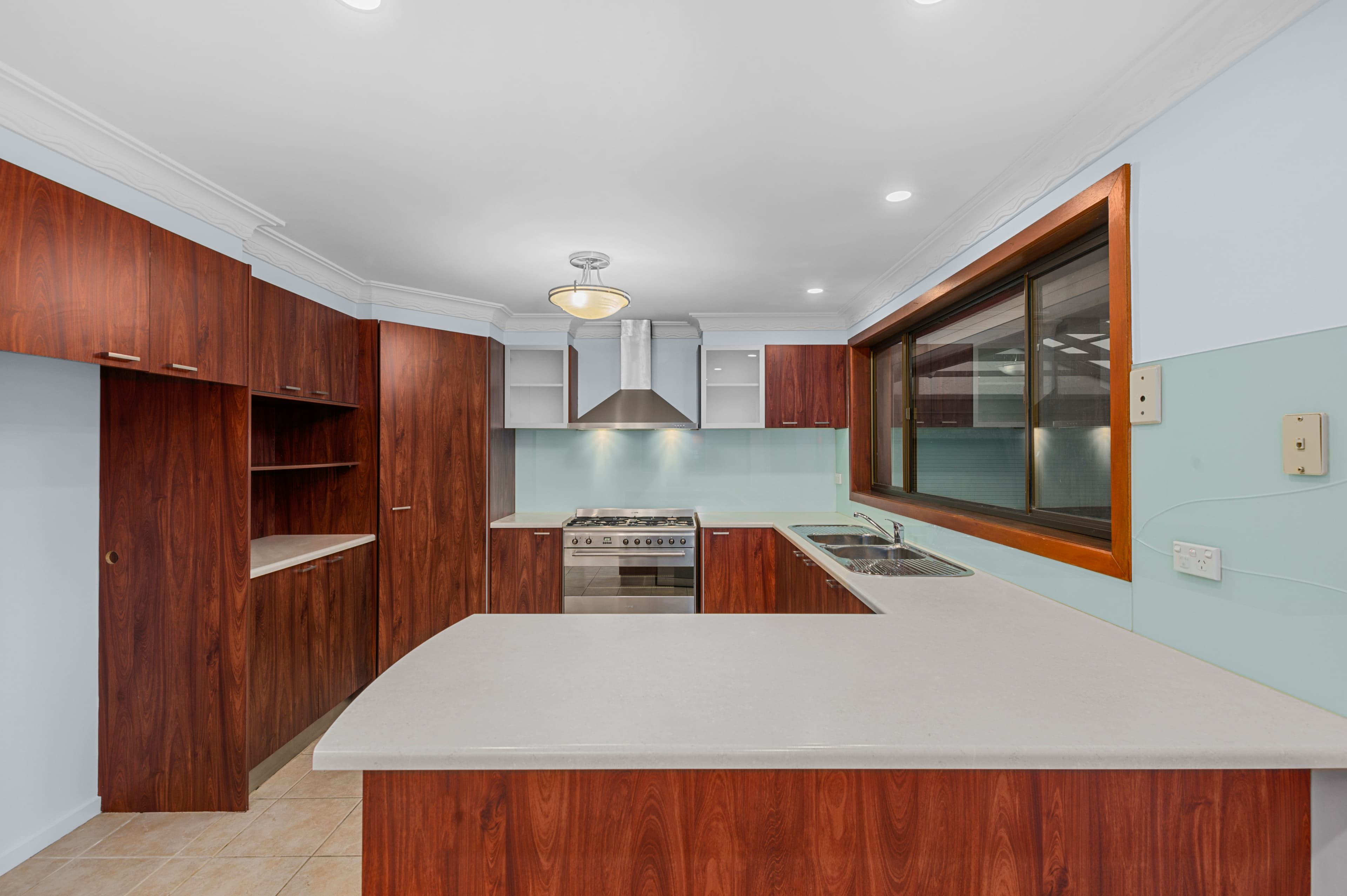 10 Sycamore Street, Mill Park VIC 3082, Mill Park - Thumbnail 3