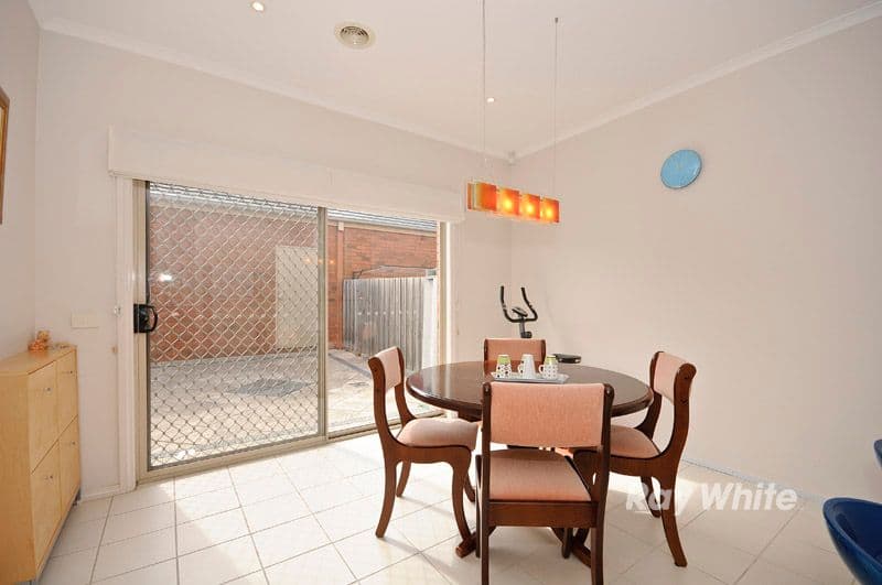 31 St Laurent Rise, KNOXFIELD VIC 3180, Knoxfield - Thumbnail 6