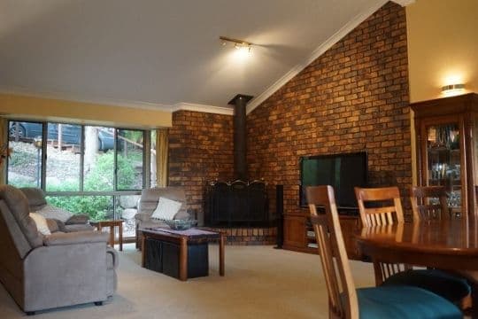 273 Springwood Road (Starcrest Court), Springwood QLD 4127, Springwood - Thumbnail 3