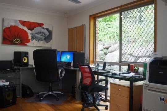 273 Springwood Road (Starcrest Court), Springwood QLD 4127, Springwood - Thumbnail 7