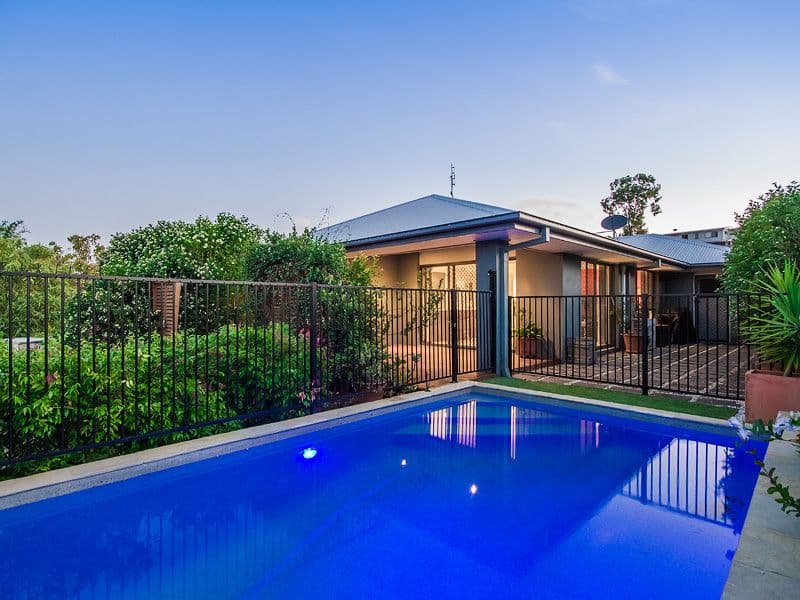 17 Craigs Way, MAUDSLAND QLD 4210, Maudsland - Image 1