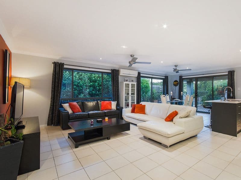 17 Craigs Way, MAUDSLAND QLD 4210, Maudsland - Thumbnail 7