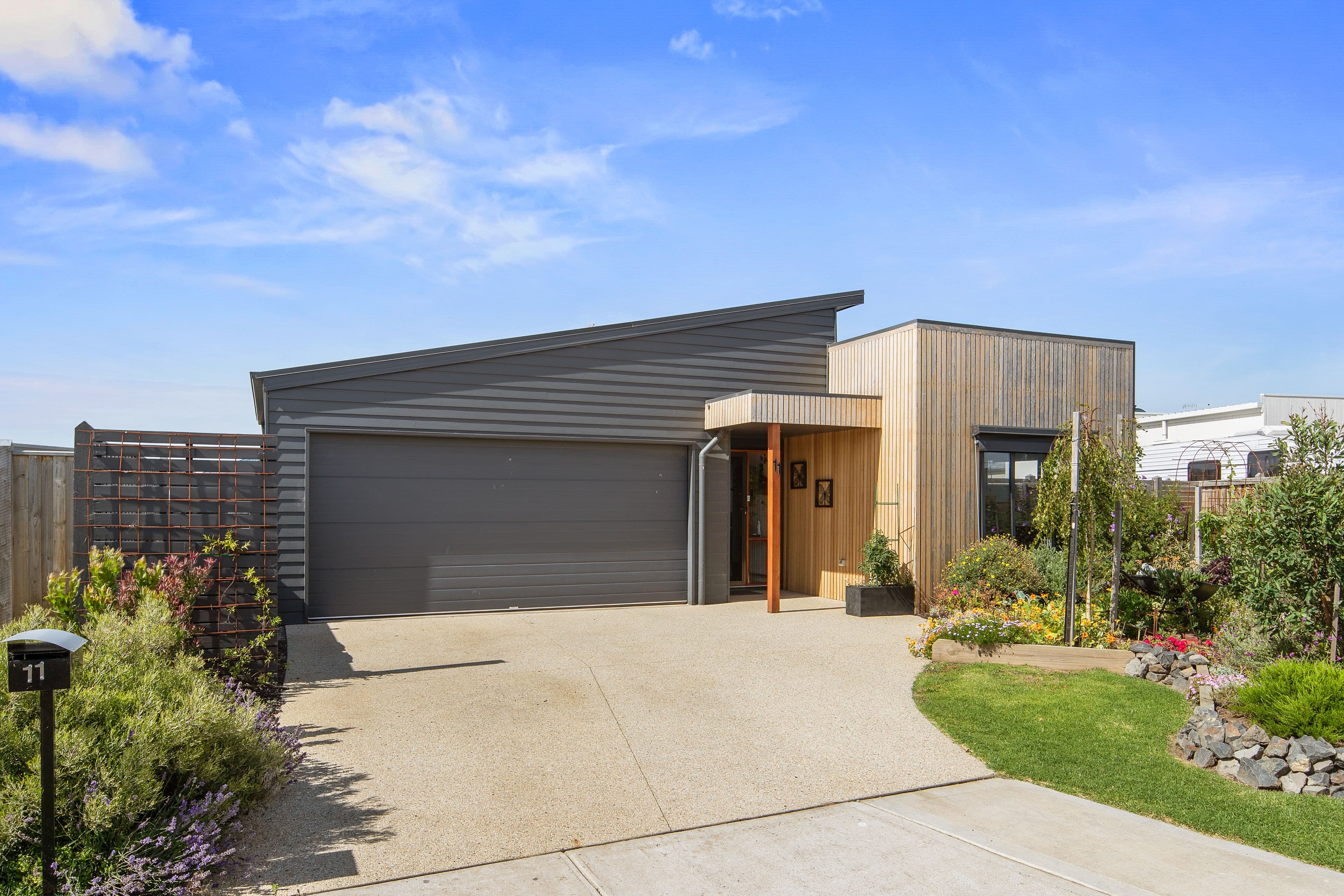 11 Waldorf Road, Cowes VIC 3922, Cowes - Image 1
