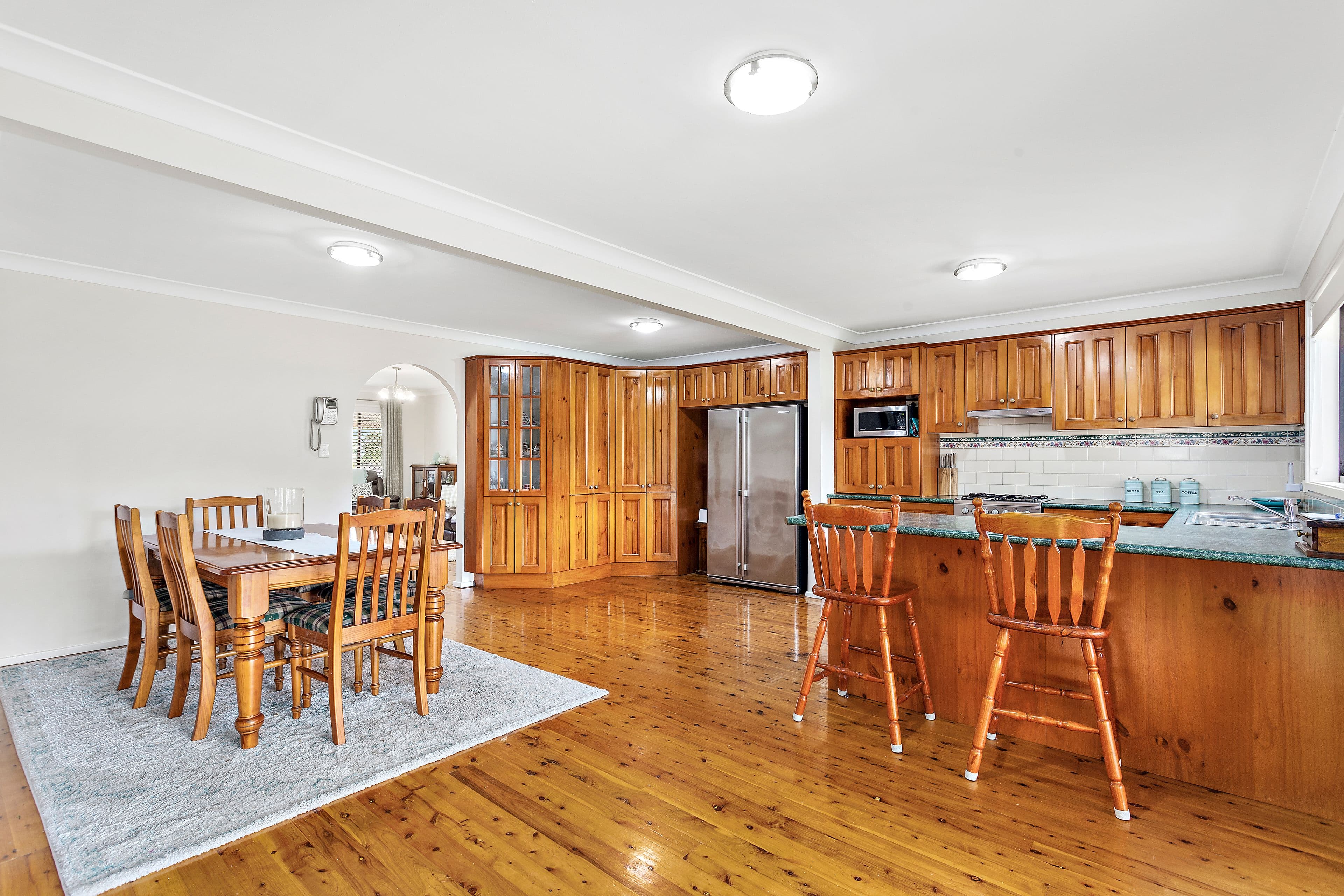 22 Captain Cook Drive, Barrack Heights - Thumbnail 2
