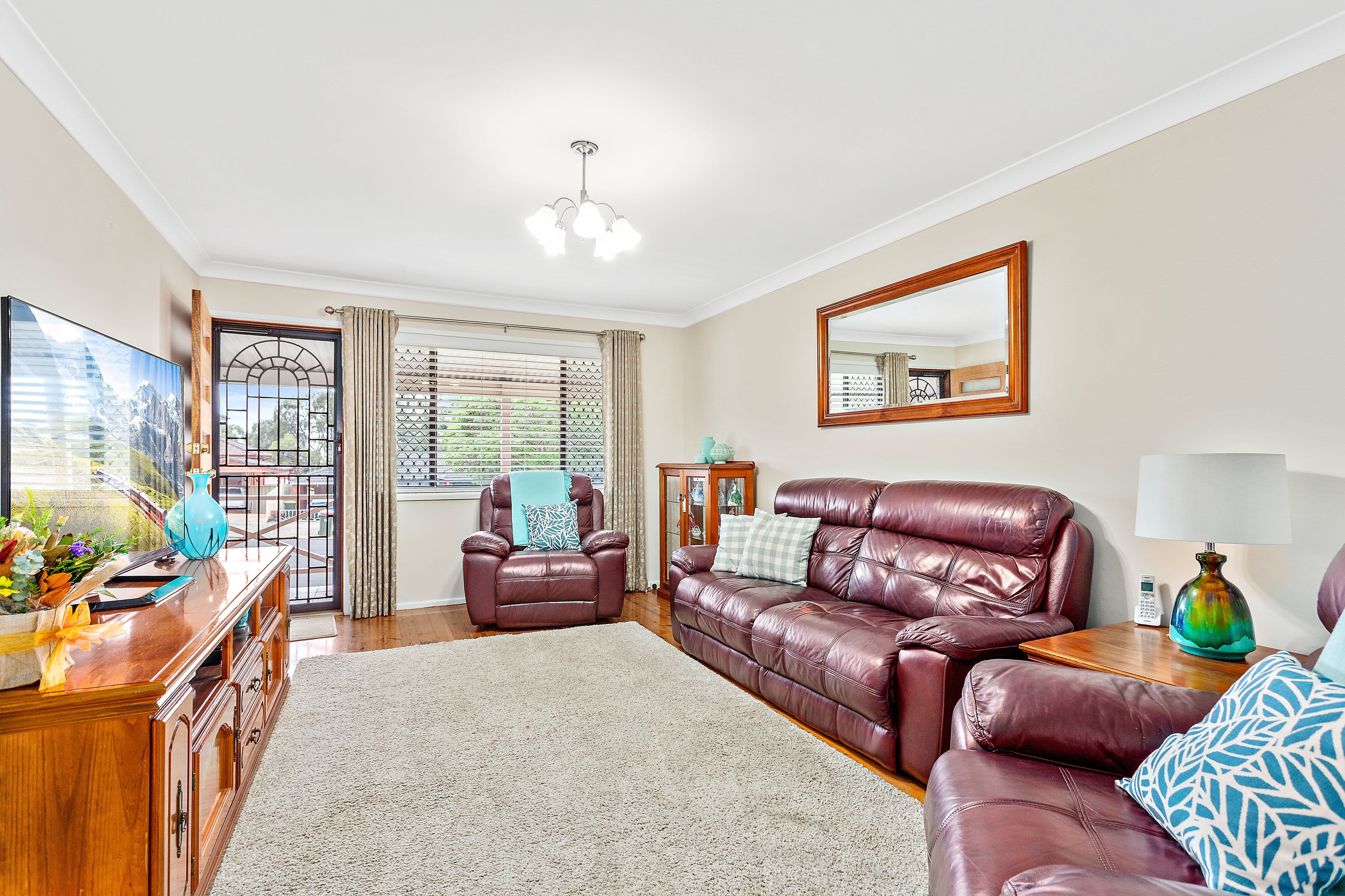 22 Captain Cook Drive, Barrack Heights - Thumbnail 4