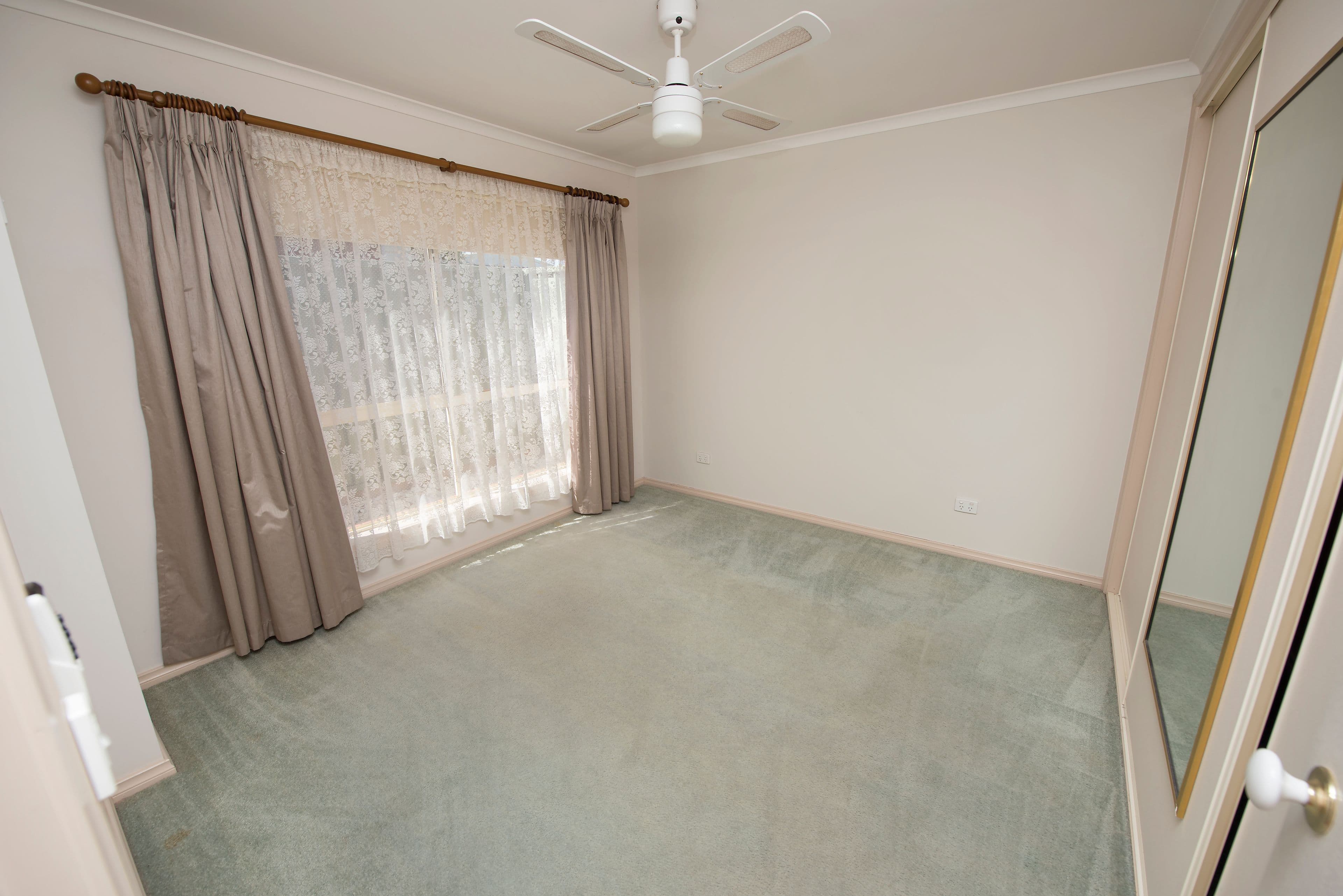 141-143 Stradbroke Avenue, Swan Hill VIC 3585, Swan Hill - Thumbnail 6