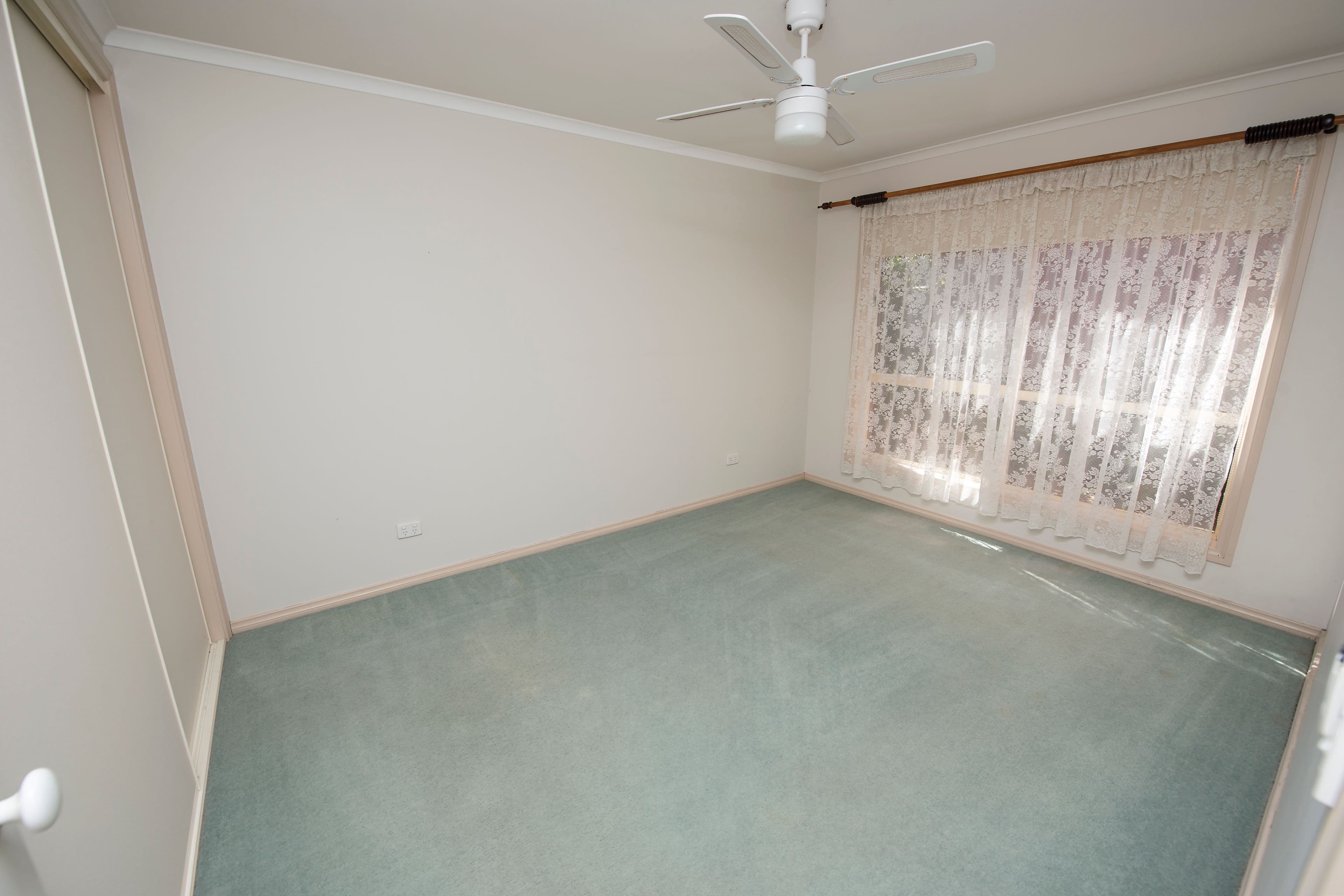 141-143 Stradbroke Avenue, Swan Hill VIC 3585, Swan Hill - Thumbnail 7