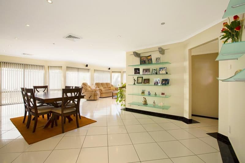 8 Coronation Drive, GREEN VALLEY NSW 2168, Green Valley - Thumbnail 5