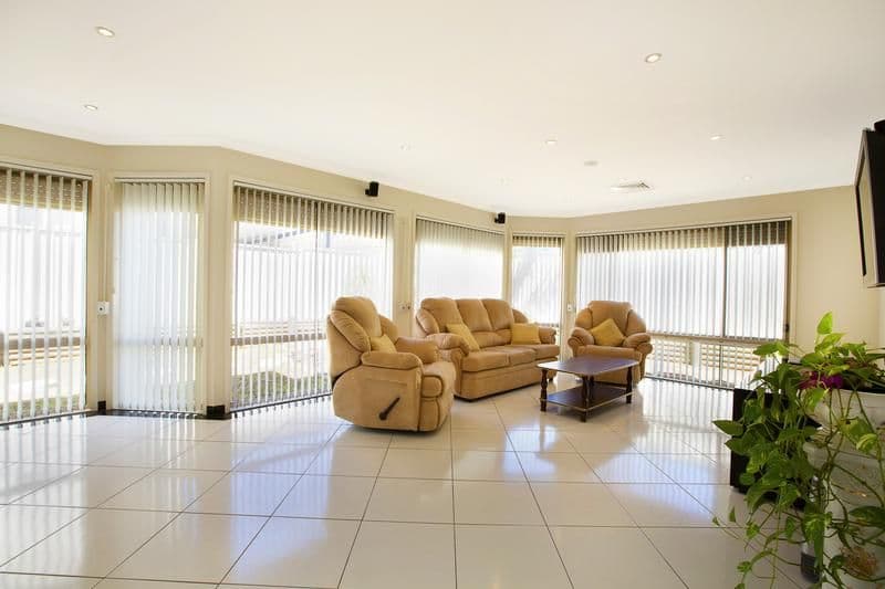 8 Coronation Drive, GREEN VALLEY NSW 2168, Green Valley - Thumbnail 6