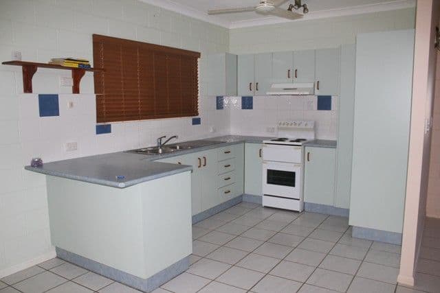 5 Moreton Bay Street, FORREST BEACH QLD 4850, Forrest Beach - Thumbnail 2