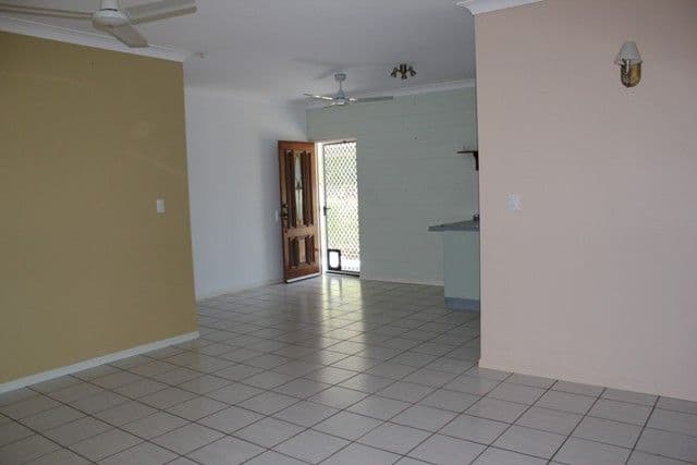 5 Moreton Bay Street, FORREST BEACH QLD 4850, Forrest Beach - Thumbnail 4