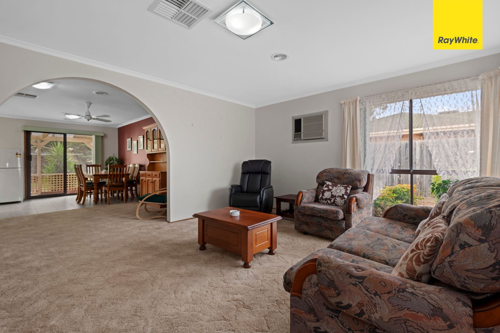 22 Gretel Grove, Melton VIC 3337, Melton - Thumbnail 4