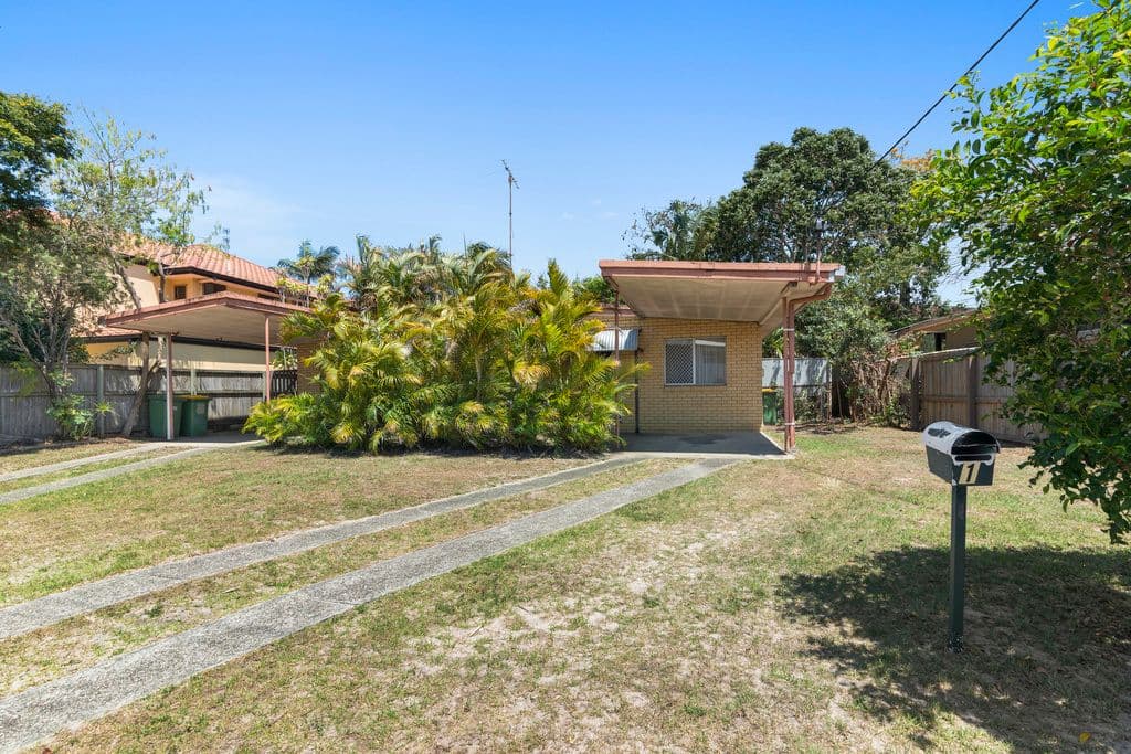 73 Monterey Boulevard, Frankston North VIC 3200, Frankston North - Thumbnail 3