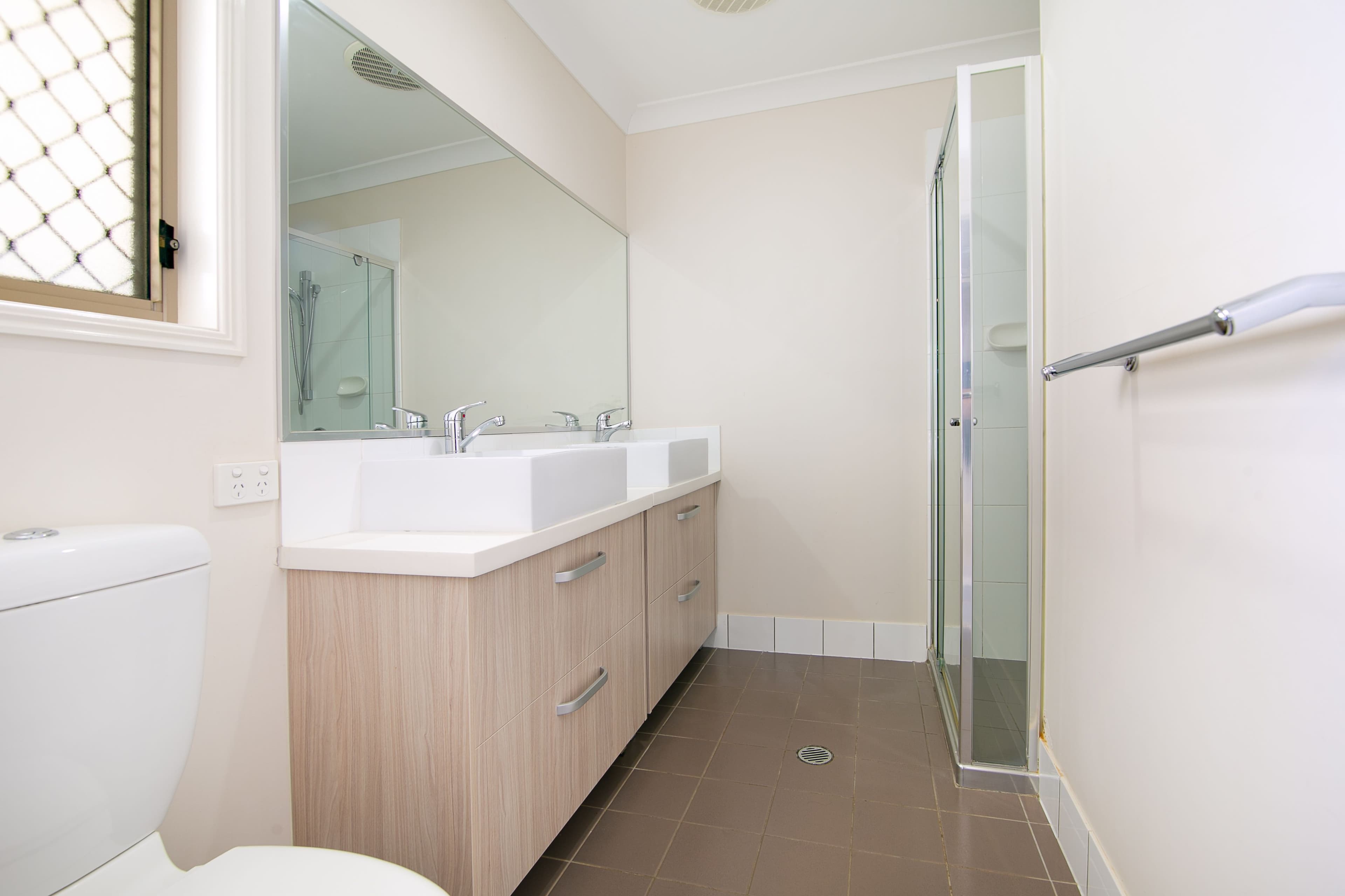 8 Timberlake Place, Springfield Lakes QLD 4300, Springfield Lakes - Thumbnail 6
