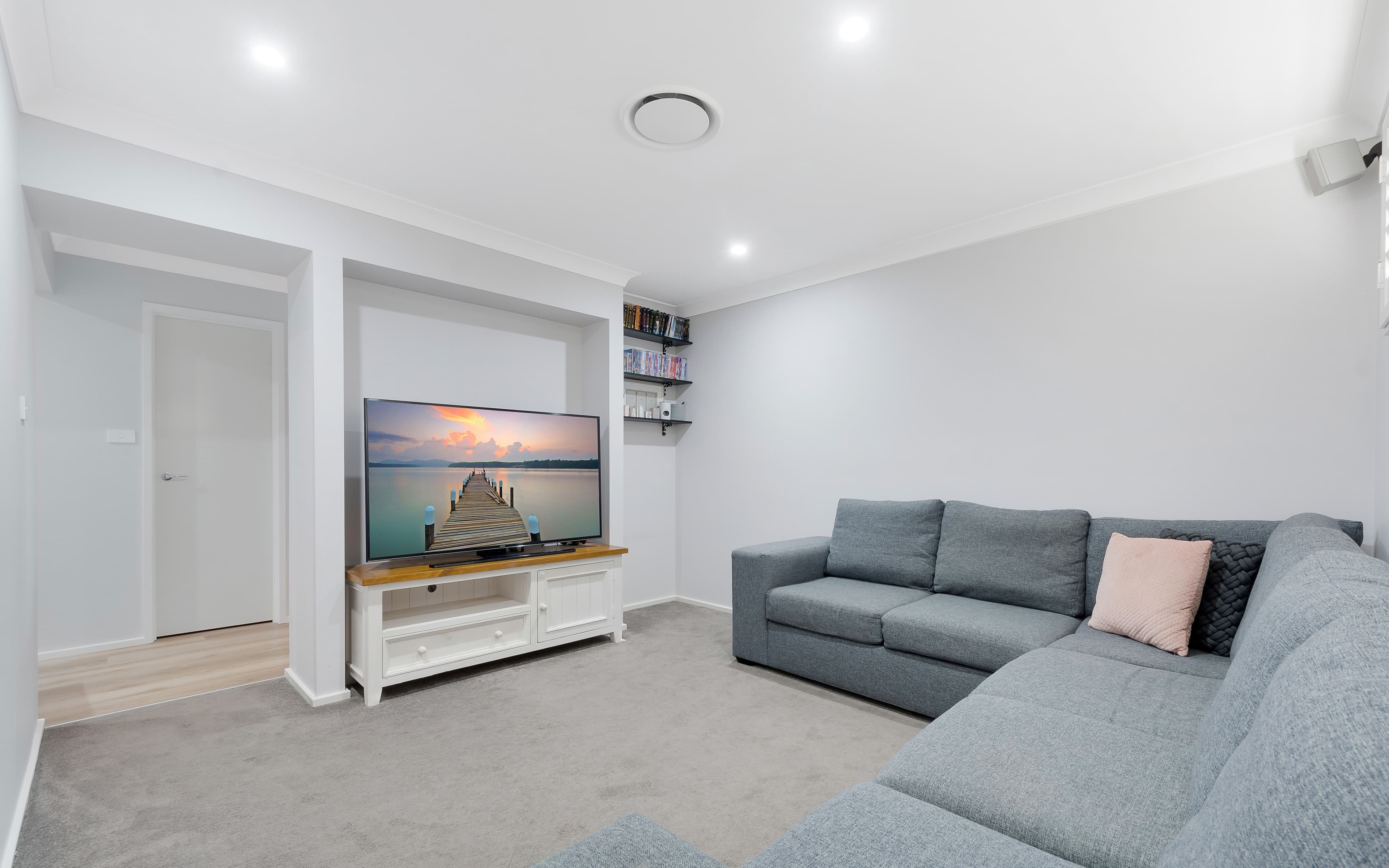 38 Easton Avenue, Spring Farm NSW 2570, Spring Farm - Thumbnail 4