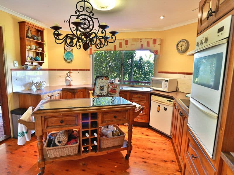 72 Saraband Drive, EATONS HILL QLD 4037, Eatons Hill - Thumbnail 5