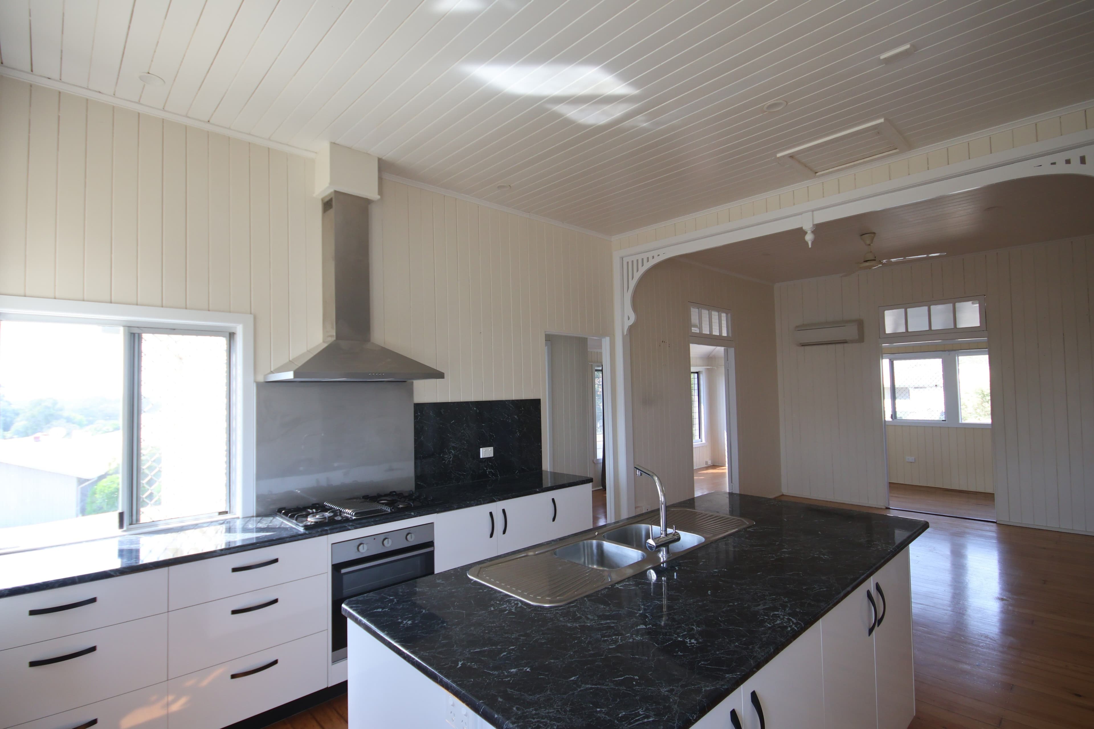 79 Stuart Russell Street, Mundubbera QLD 4626, Mundubbera - Thumbnail 2
