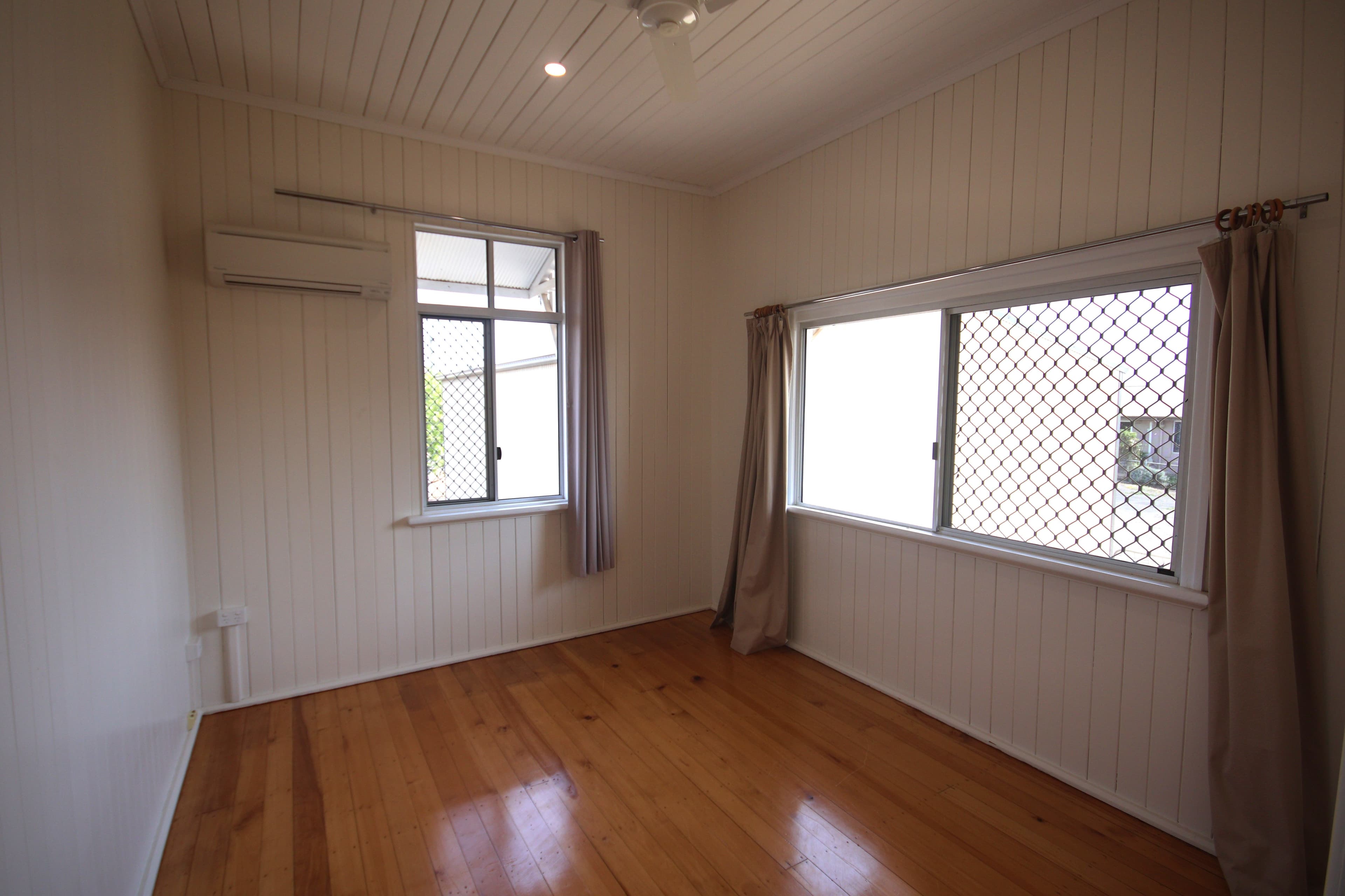 79 Stuart Russell Street, Mundubbera QLD 4626, Mundubbera - Thumbnail 5