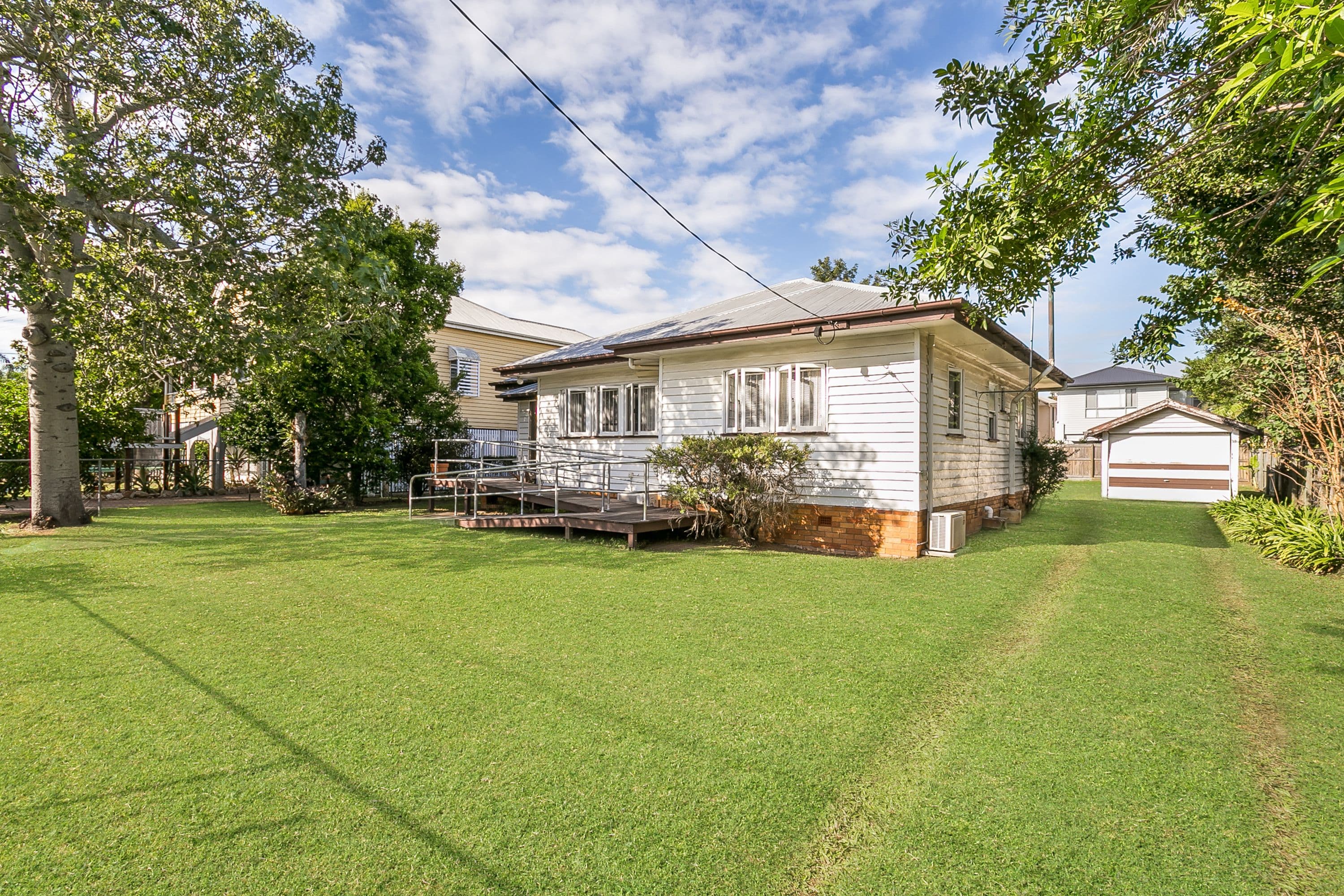 45 Clewley Street, Corinda QLD 4075, Corinda - Thumbnail 2