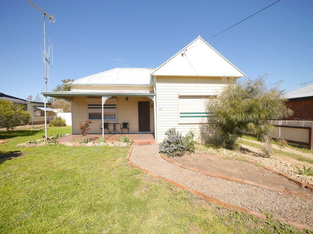 23 Baronga Street, Cowra NSW 2794, Cowra - Image 1