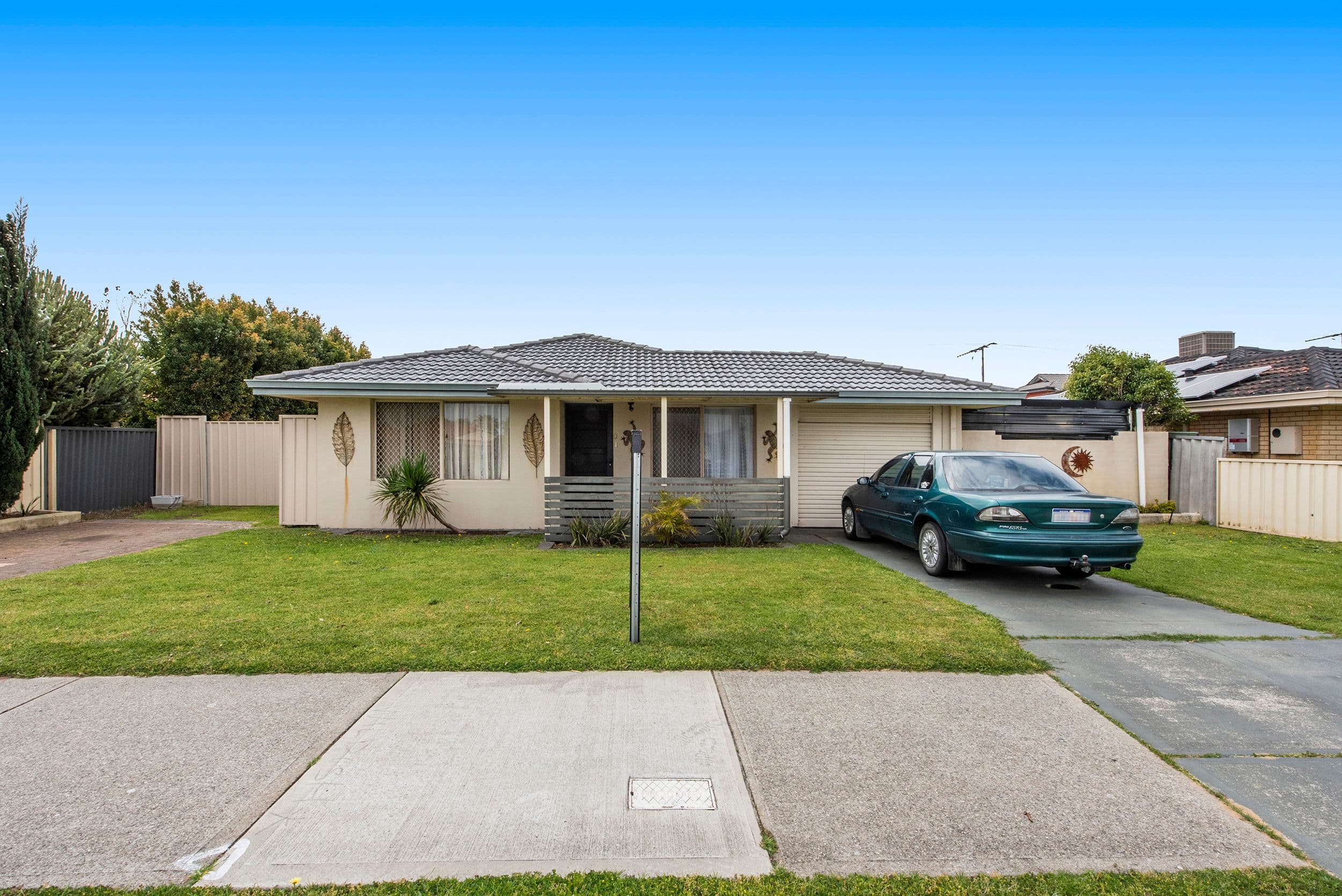 189 Willmott Drive, Waikiki WA 6169, Waikiki - Image 1