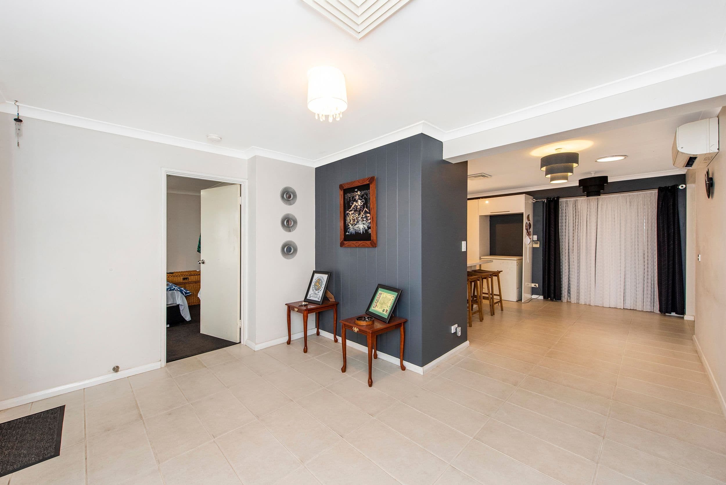 189 Willmott Drive, Waikiki WA 6169, Waikiki - Thumbnail 3