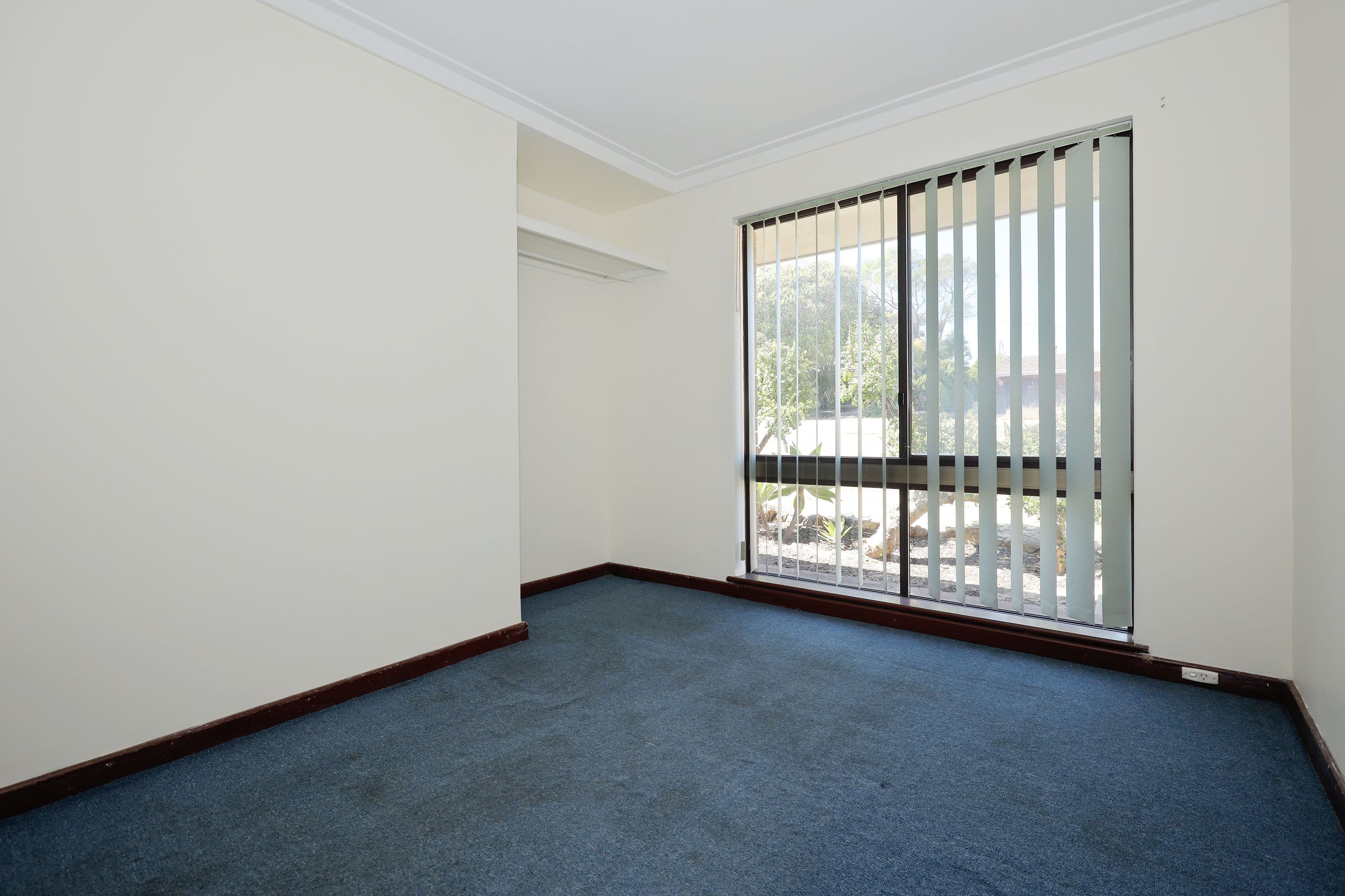 11 Lanrick Place, Girrawheen WA 6064, Girrawheen - Thumbnail 5