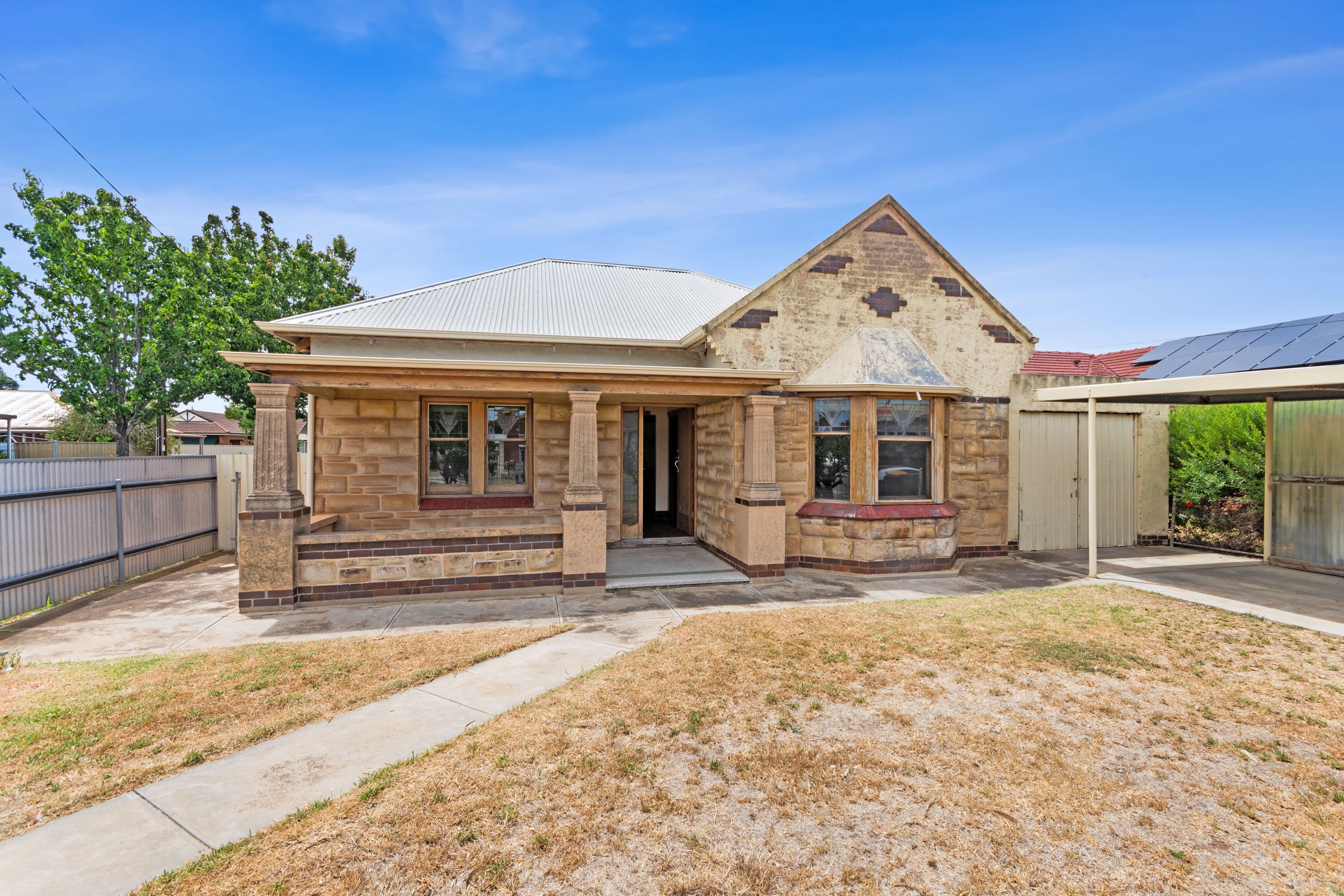 77 Glyde Street, Albert Park SA 5014, Albert Park - Thumbnail 2