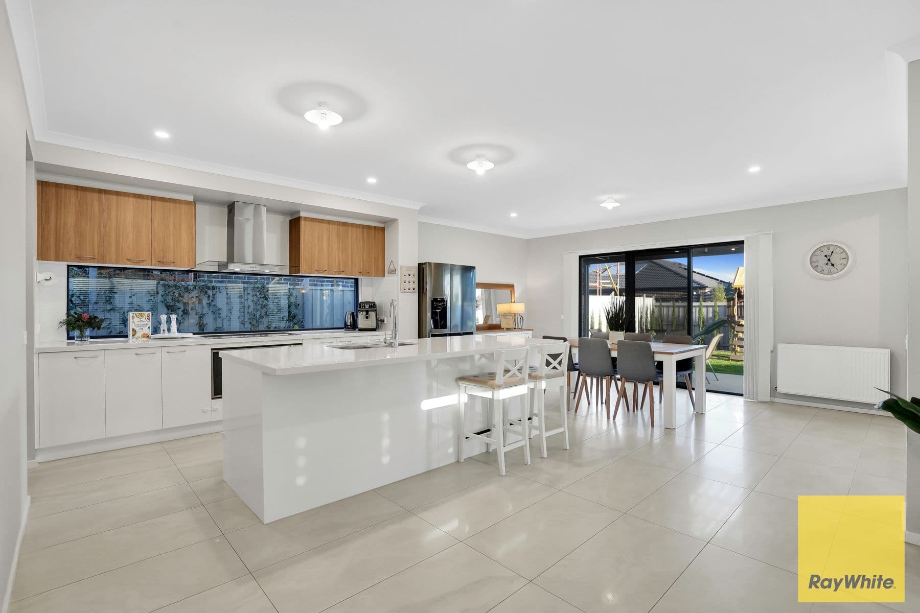 10 Bridgefield Parkway, Rockbank VIC 3335, Rockbank - Thumbnail 5