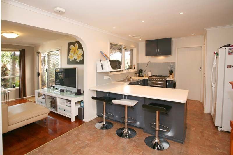 40  Mackellar Avenue, WHEELERS HILL VIC 3150, Wheelers Hill - Thumbnail 2