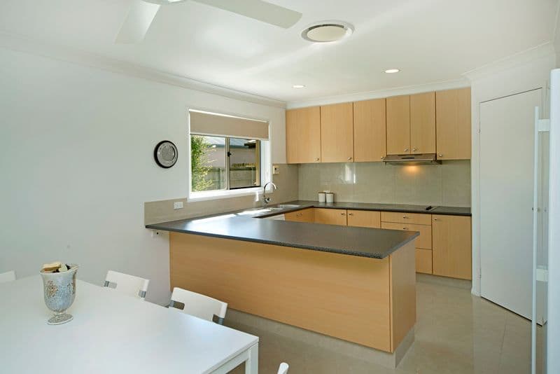 18 Stephens Street, UPPER COOMERA QLD 4209, Upper Coomera - Thumbnail 6