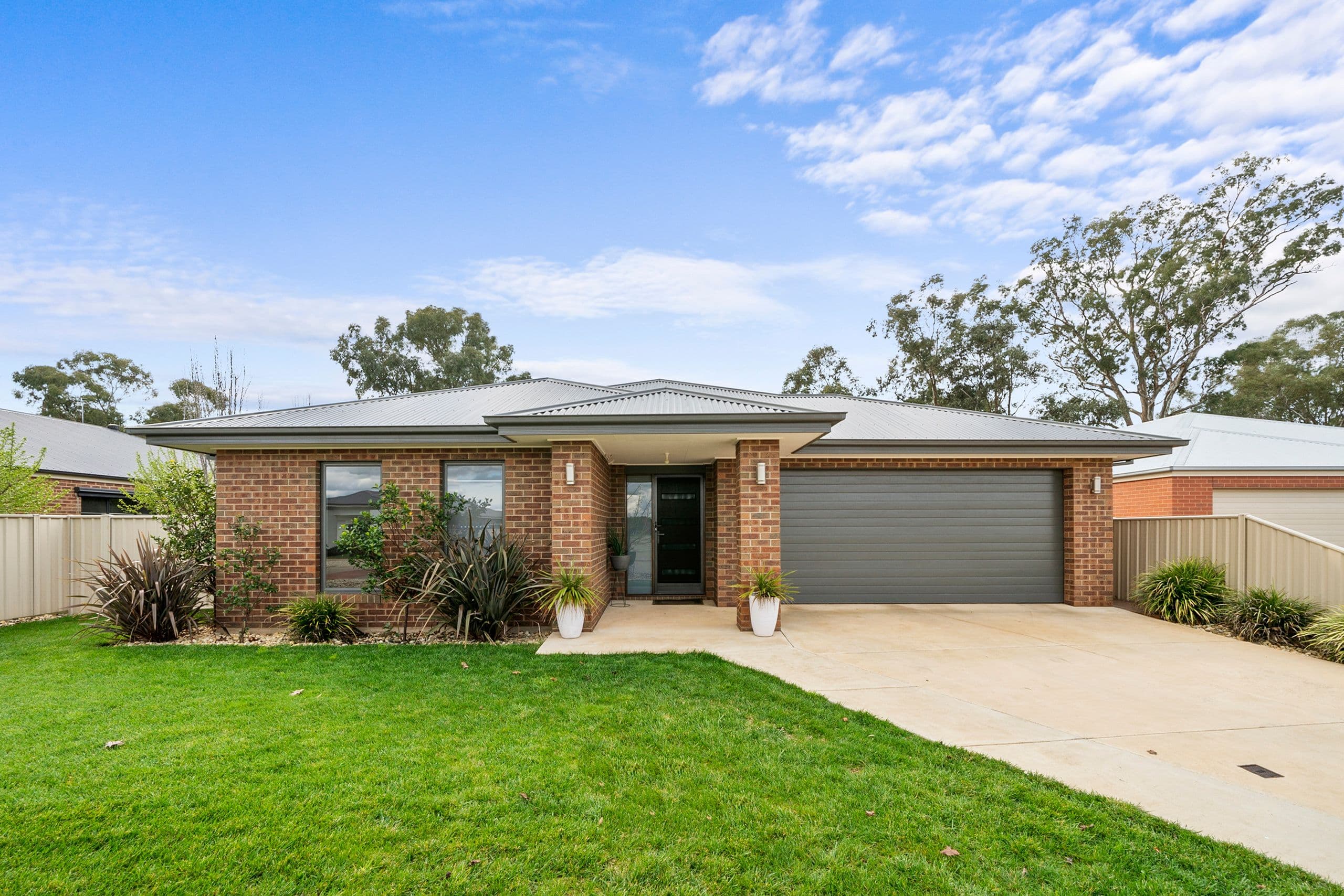 18 Simkin Drive, Benalla VIC 3672, Benalla - Image 1